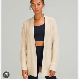 Lululemon Cashlu Sweater Wrap